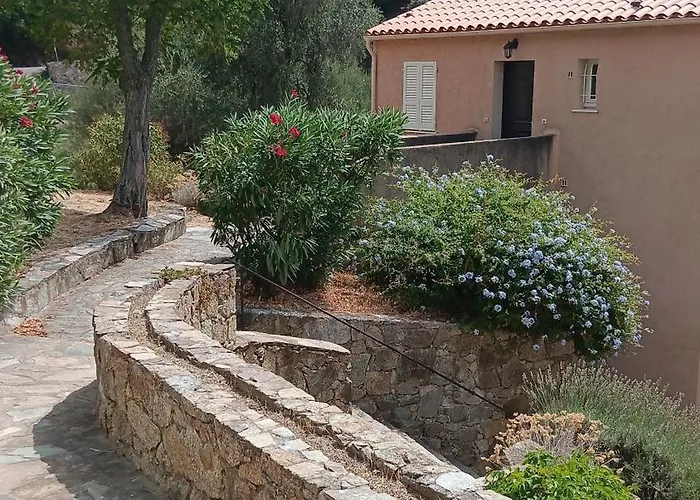 Maison Pour 6 Avec Piscine Holiday home Lama